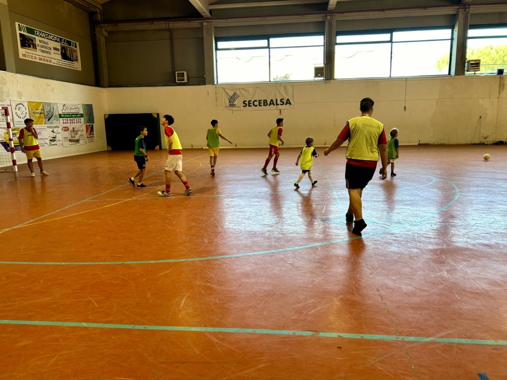 Varios_2024_09_14_IXdiadelfutbolsala (2)